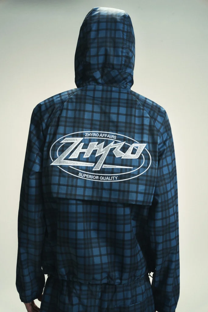 Zhyro lookbook voor ZHYRO, Studio, foto 4 van 12