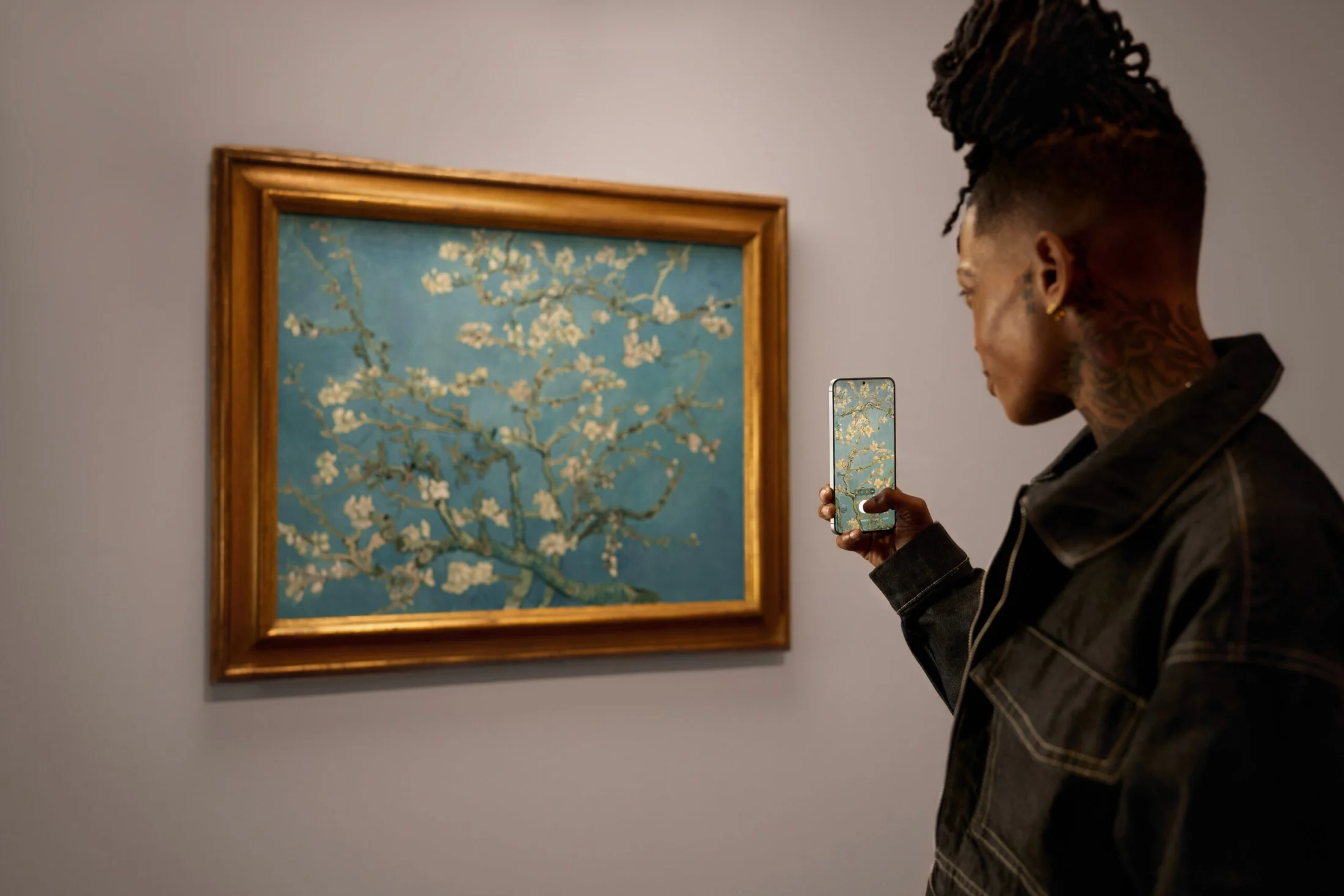 Samsung X Van Gogh voor SAMSUNG, Campaign & Editorial, foto 2 van 3
